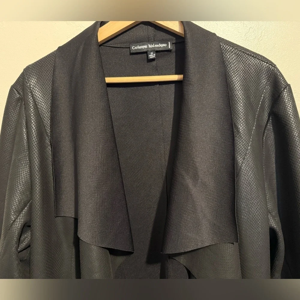 Catherine Malandrino Jacket 1X Black Faux Leather Snake Print Draped Open Front